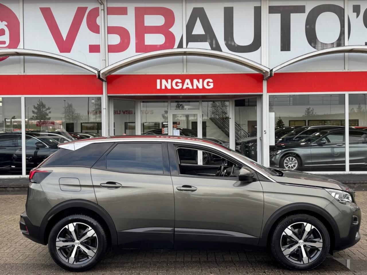 Peugeot 3008 1.2 PURETECH ALLURE AUT. 130PK LED NAVI CARPLAY AIRCO