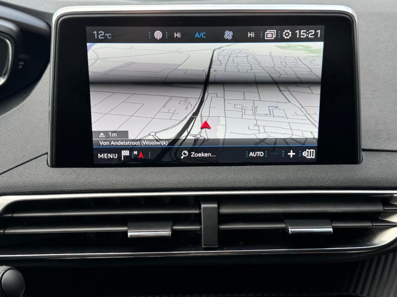 Peugeot 3008 1.2 PURETECH ALLURE AUT. 130PK LED NAVI CARPLAY AIRCO