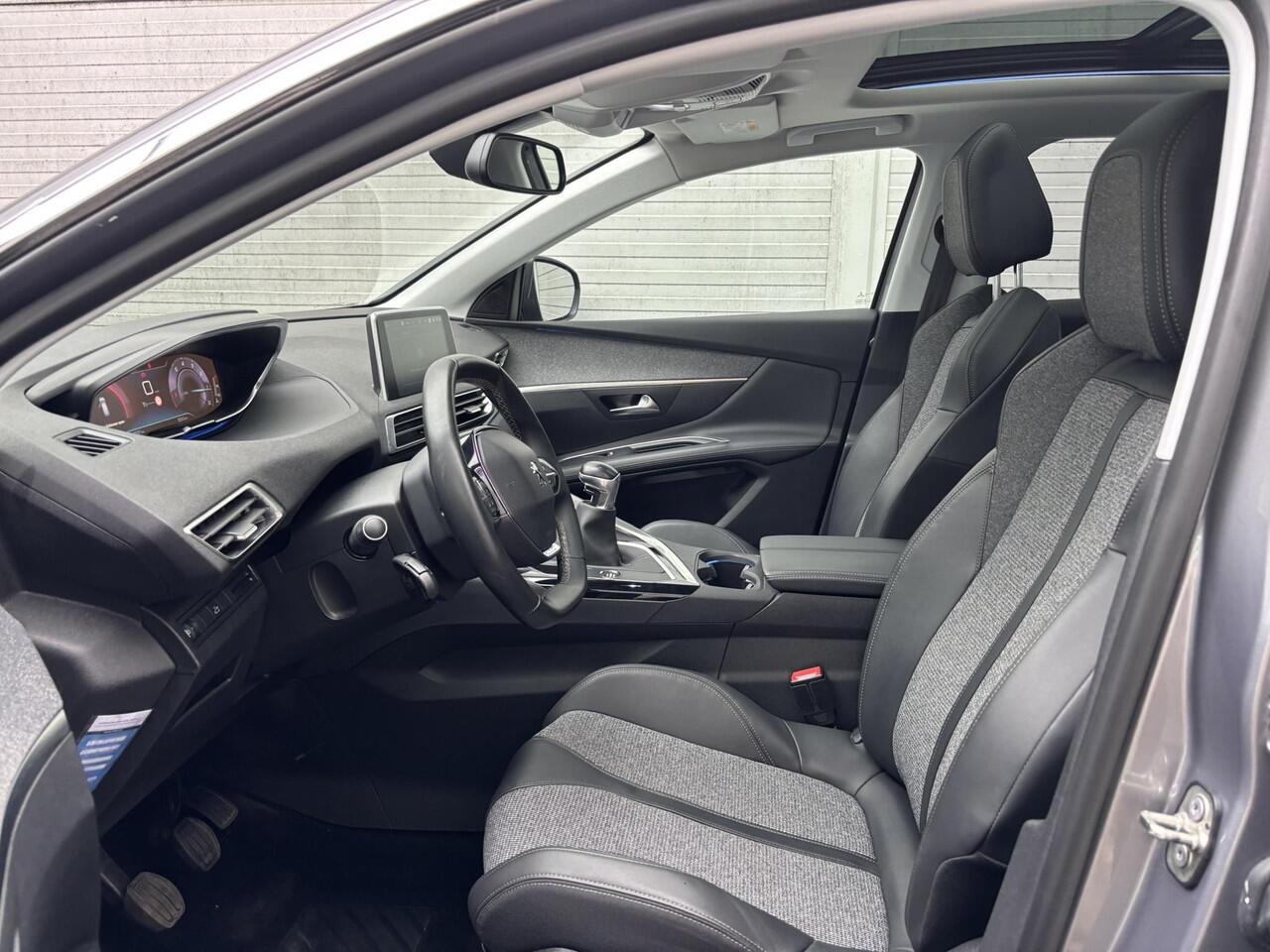 Peugeot 3008 Allure 1.2 Turbo 130pk | SCHUIF/KANTELDAK | HANDSFREE A.KLEP | LAGE KM-STAND! | 1e EIGENAAR | NAVI | CAMERA | DAB+ |