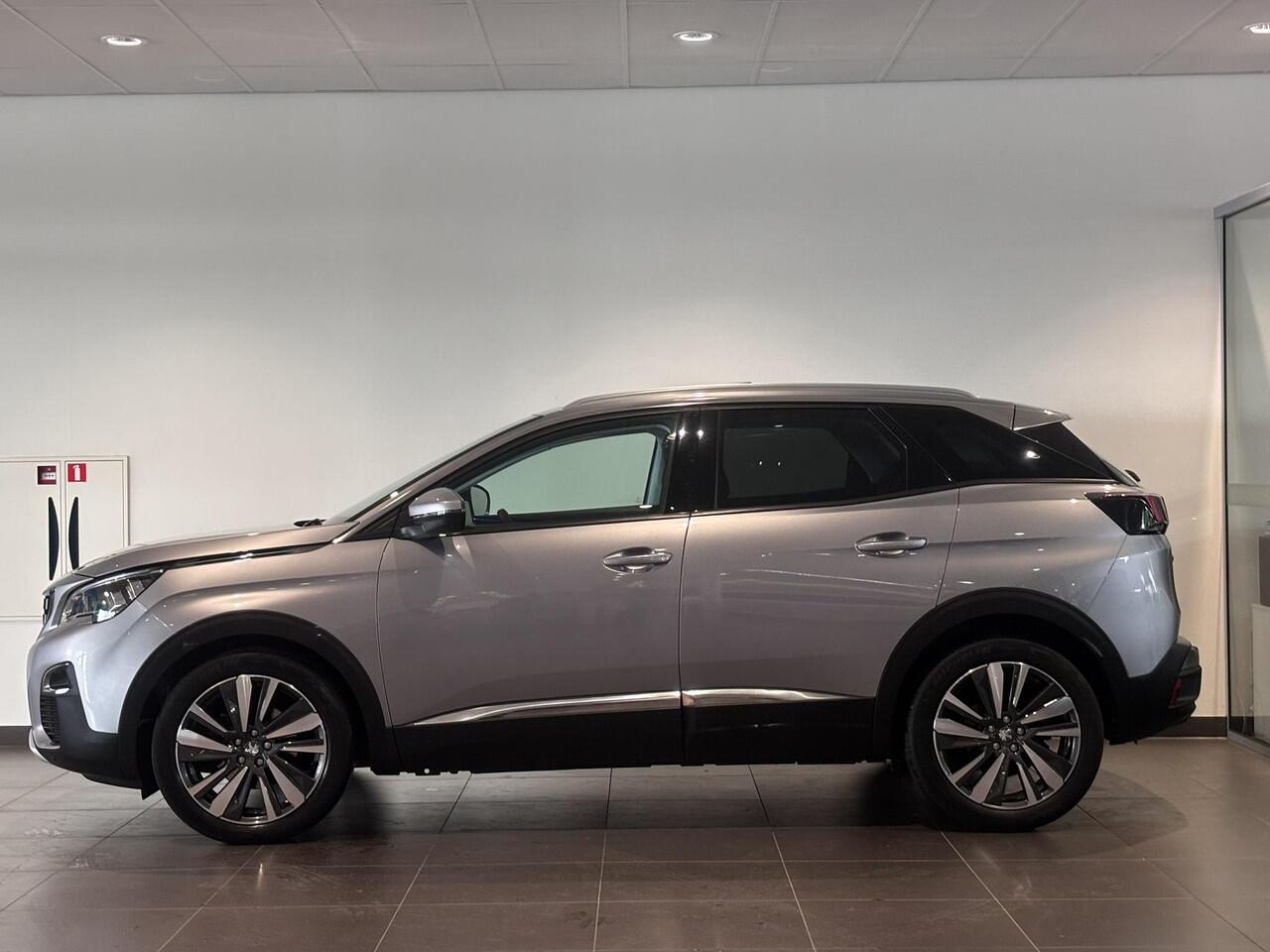Peugeot 3008 Allure 1.2 Turbo 130pk | SCHUIF/KANTELDAK | HANDSFREE A.KLEP | LAGE KM-STAND! | 1e EIGENAAR | NAVI | CAMERA | DAB+ |