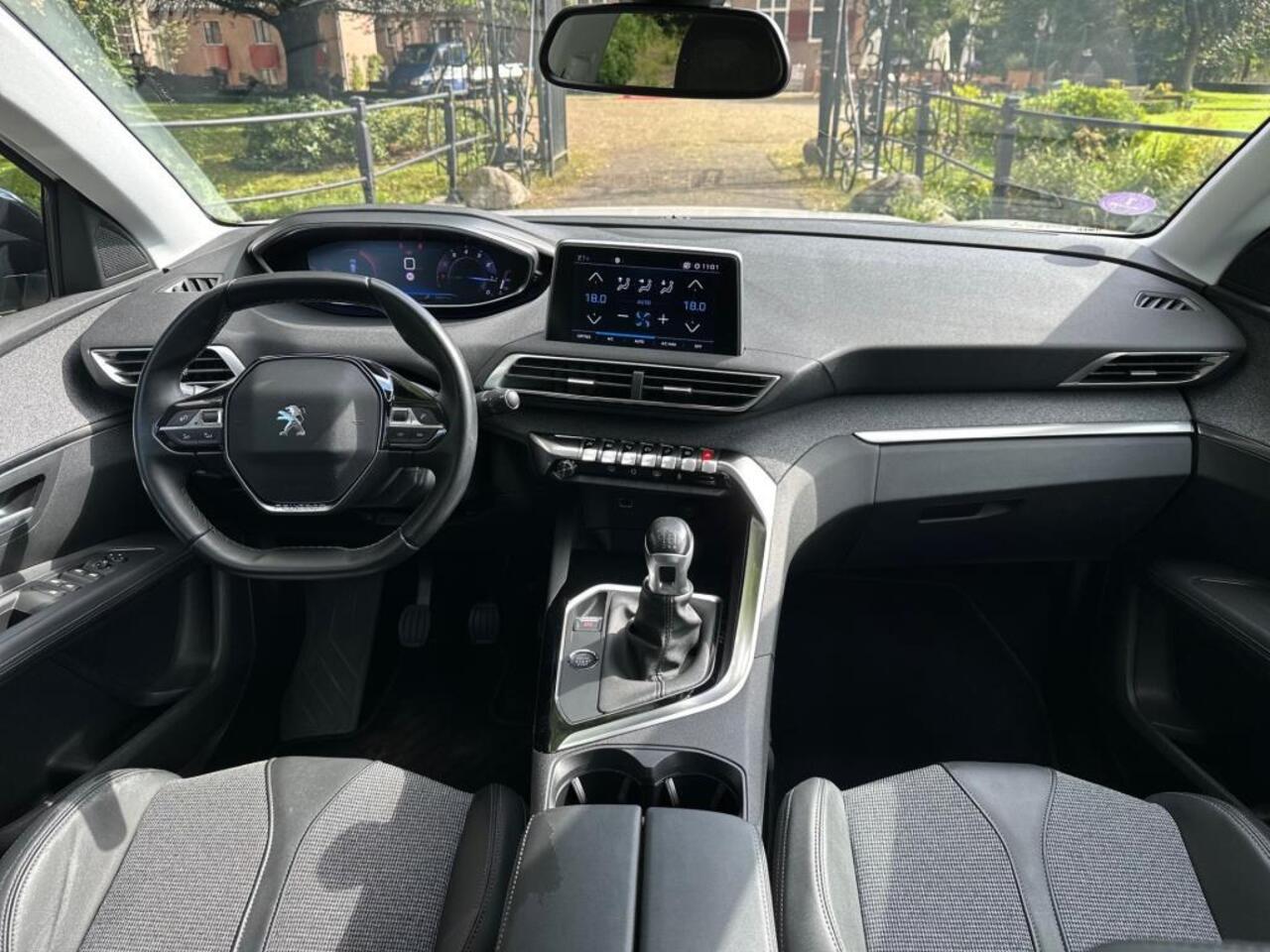 Peugeot 3008 1.2 PureTech Allure | Adaptive | Keyless | 360 Camera | Dealer Onderhouden |