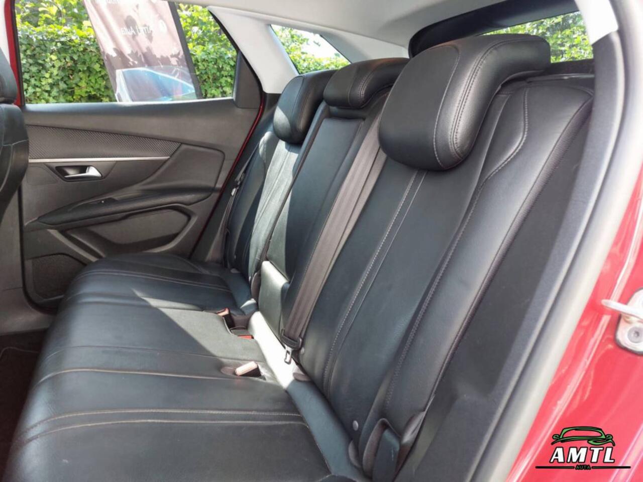 Peugeot 3008 - 1.2 PureTech Blue Lease Executive