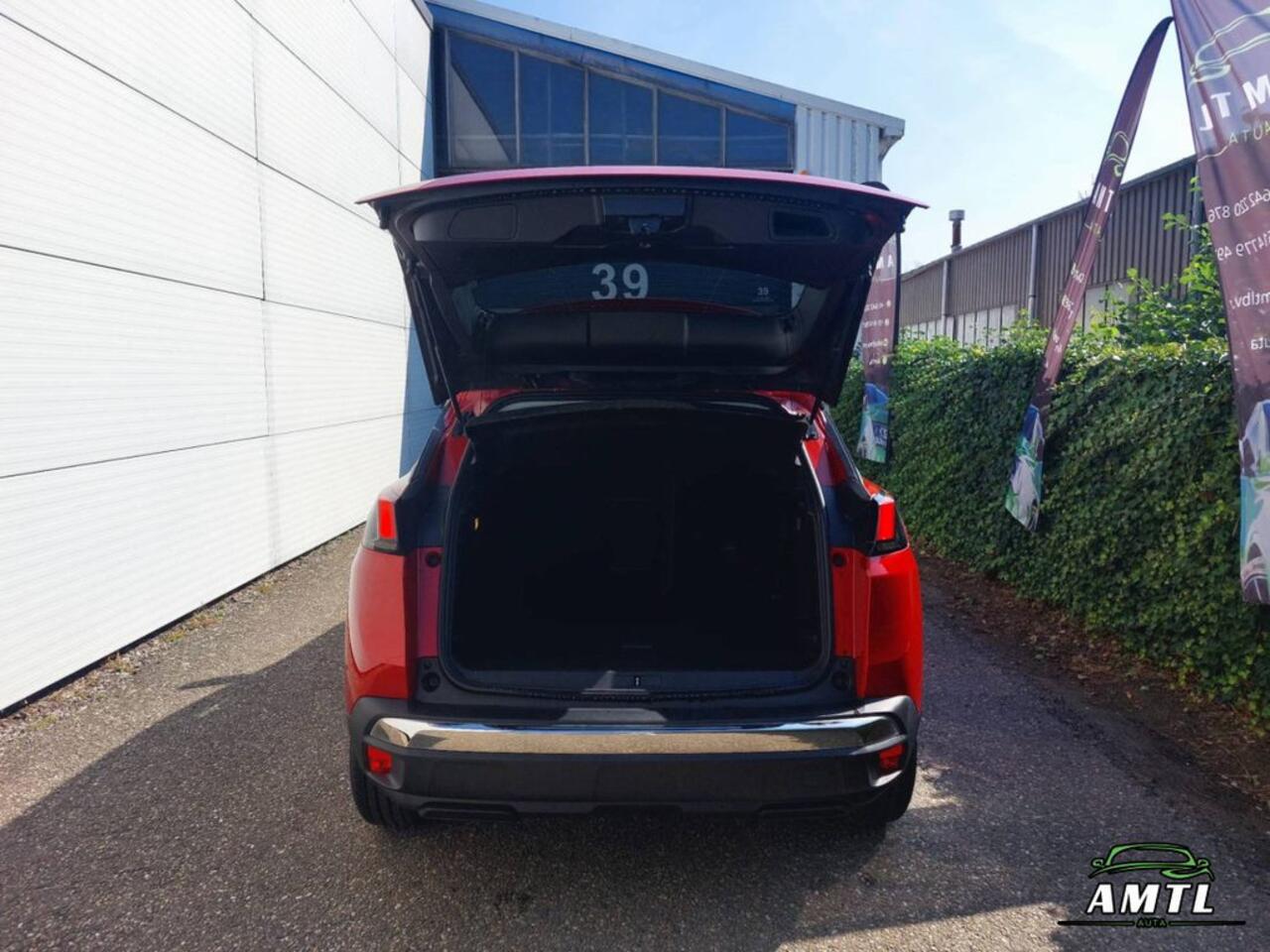 Peugeot 3008 - 1.2 PureTech Blue Lease Executive