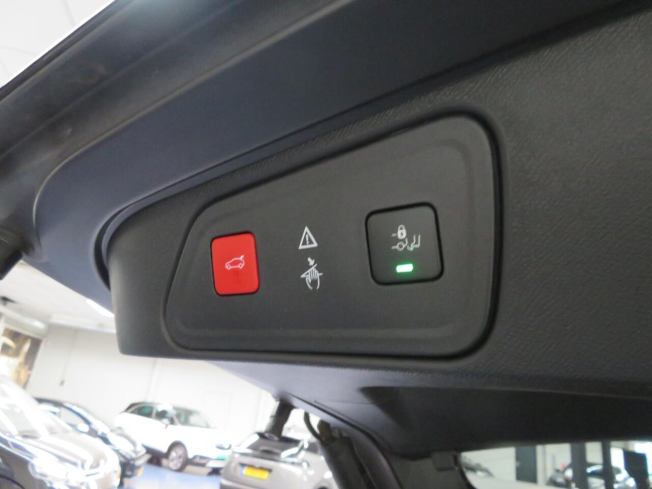 Peugeot 3008 1.2 PureT. BL Prem