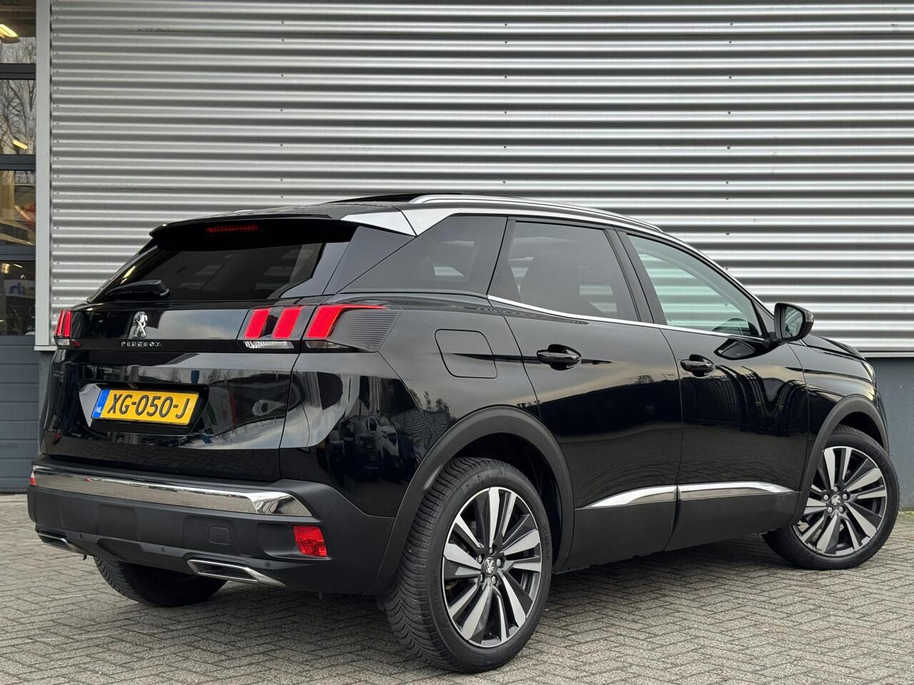 Peugeot 3008 Allure Pack 1.6 Turbo 180pk EAT8 | SCHUIF/KANTELDAK | NAVI | CAMERA | DAKRAILS | ALL-SEASONBANDEN | LEDER/STOF