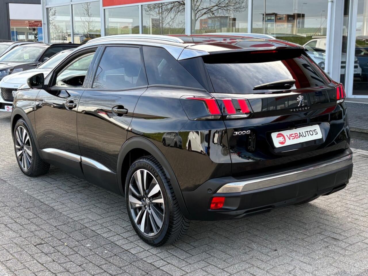 Peugeot 3008 1.2 PURETECH ALLURE AUT. 130PK LED NAVI CARPLAY AIRCO