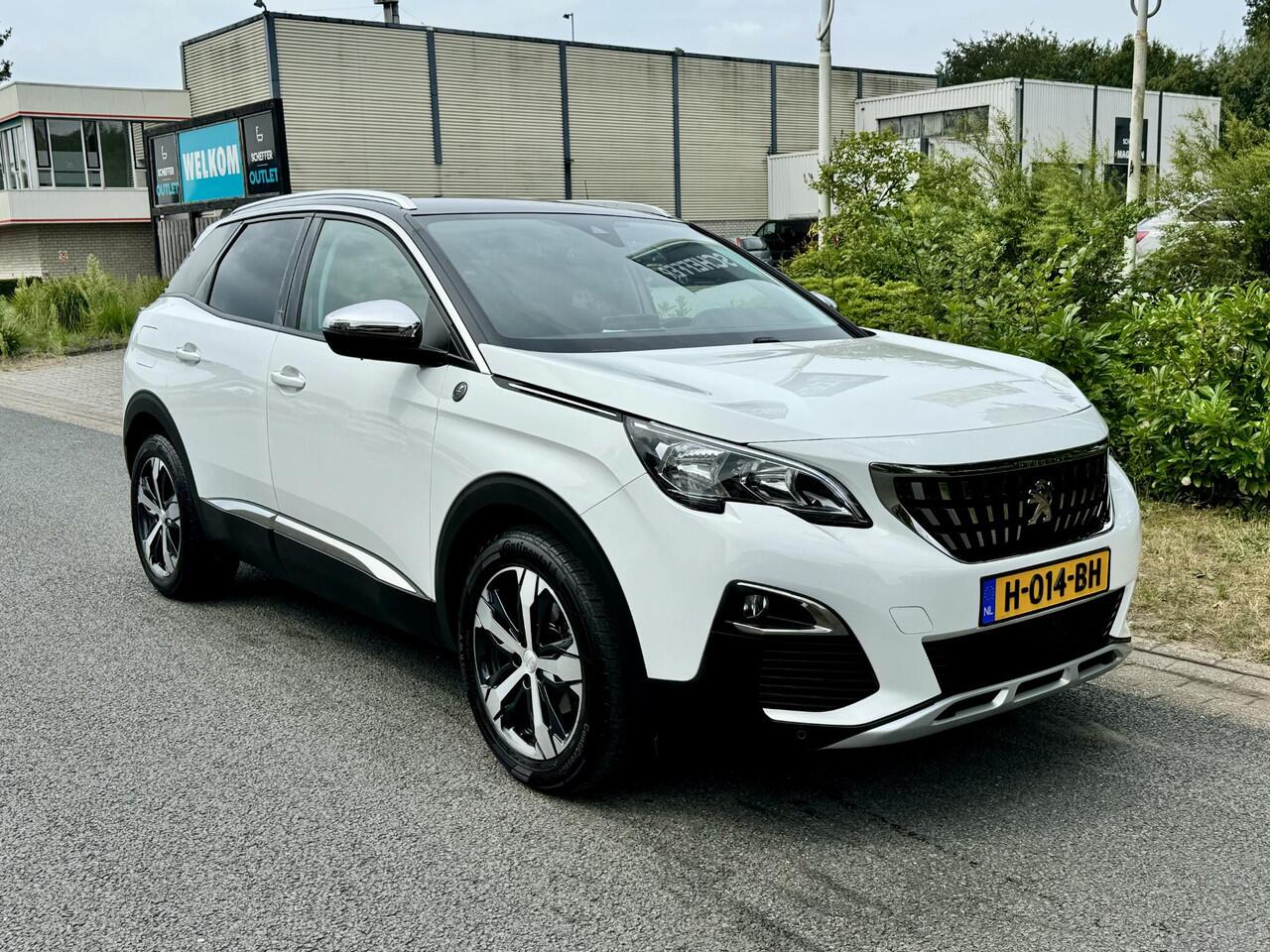 Peugeot 3008 1.2 PureTech Crossway 130PK LederoTrekhaakoCAMERA