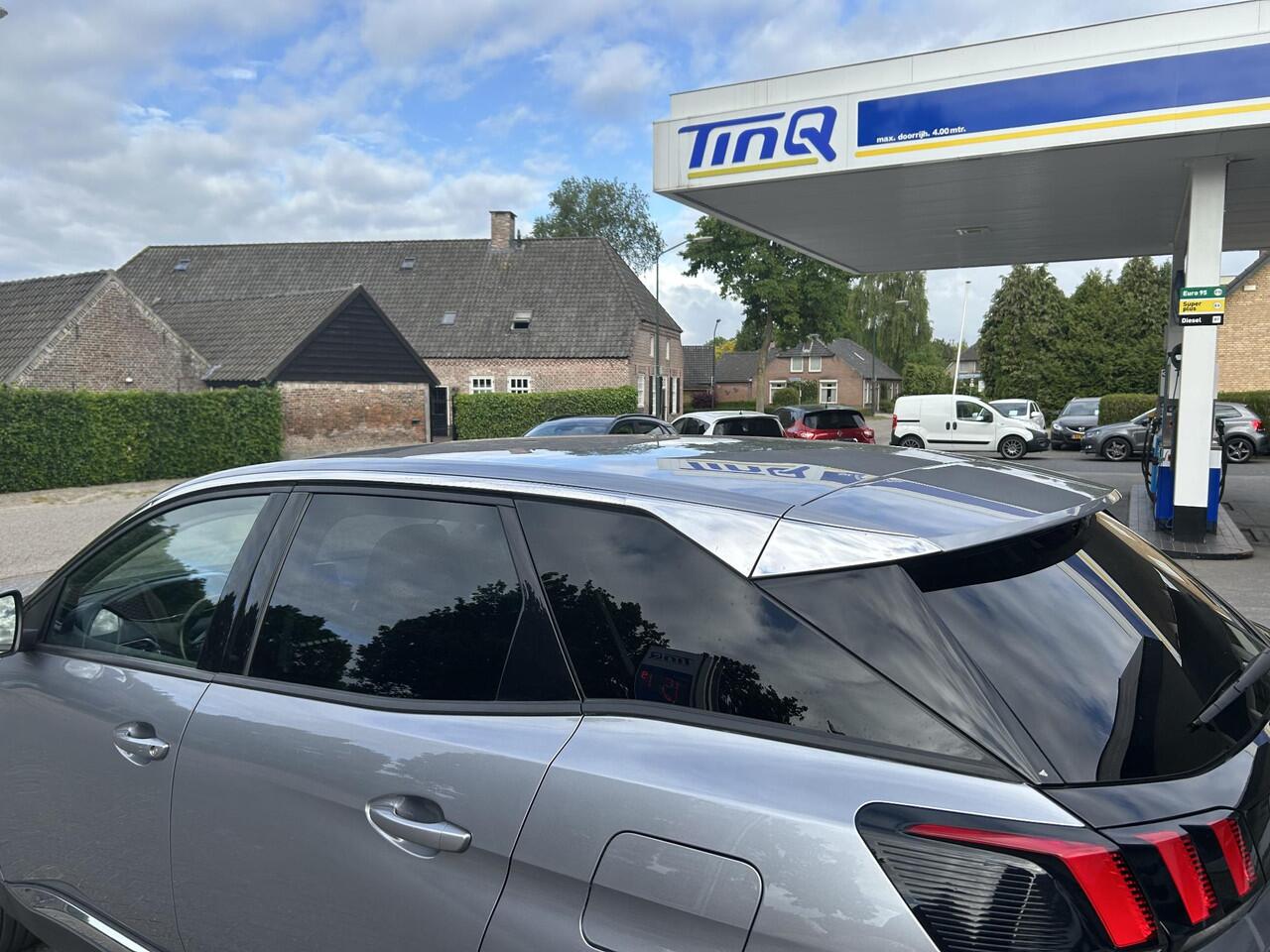 Peugeot 3008 1.6 HYbrid 225 Allure