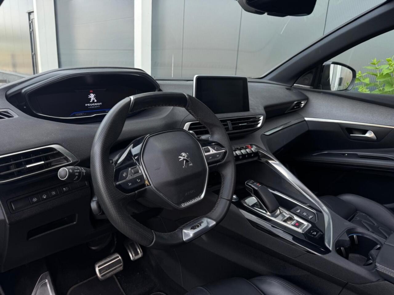 Peugeot 3008 1.6 HYbrid4 300 GT FULL PANO NAVI CLIMATE CAMERA SPORTVELGEN