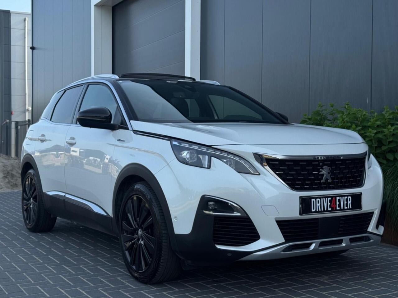 Peugeot 3008 1.6 HYbrid4 300 GT FULL PANO NAVI CLIMATE CAMERA SPORTVELGEN