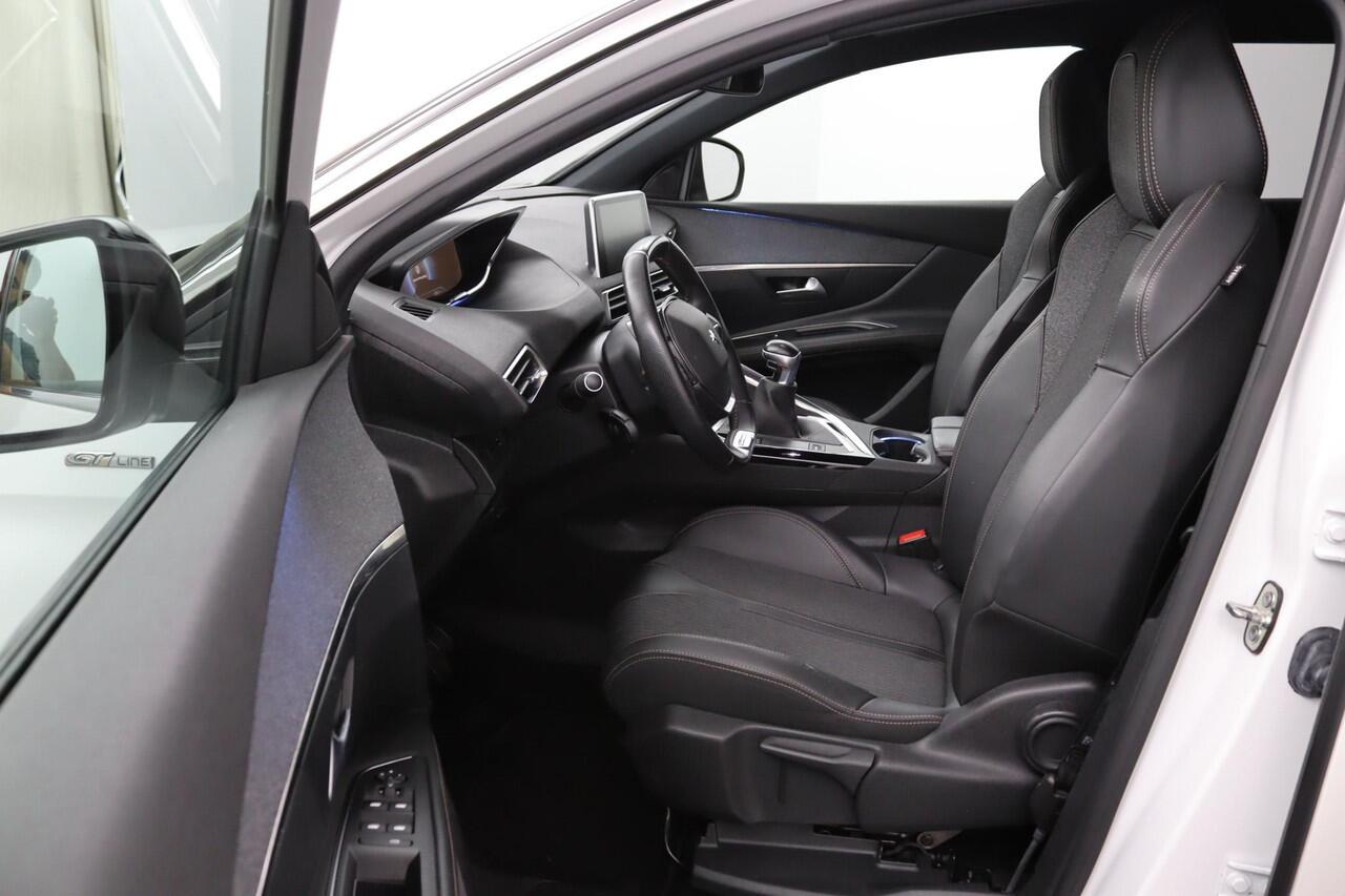 Peugeot 3008 1.2 PureTech*GT Line*FULL-LED*NAVI*ECC*CRUISE*