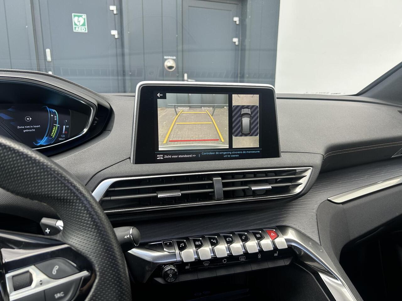 Peugeot 3008 1.6 HYbrid4 | NIEUWE ACCU | 4x4 300pk GT | Nappaleder | Panoramadak | El.kofferklep | Zeer compleet | Incl. 12 mnd garantie