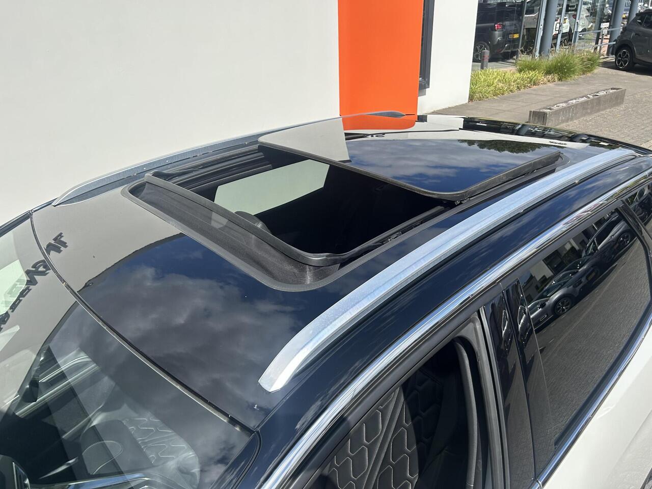 Peugeot 3008 1.6 HYbrid4 | NIEUWE ACCU | 4x4 300pk GT | Nappaleder | Panoramadak | El.kofferklep | Zeer compleet | Incl. 12 mnd garantie