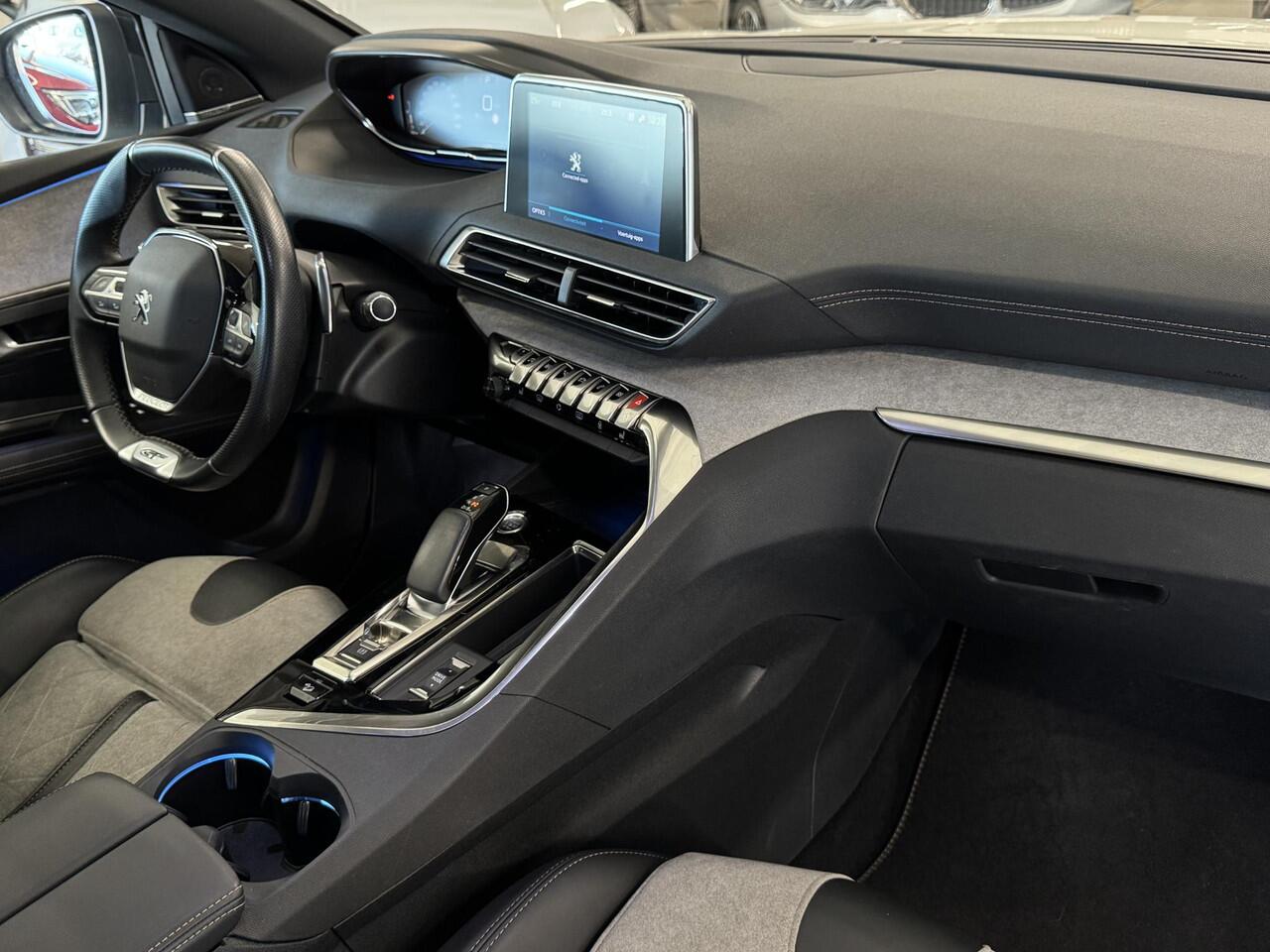 Peugeot 3008 1.6 HYbrid4 300 GT | Cruise | Automaat | Pano | Carplay | Stoel verwarming | Afneembare Trekhaak | ( Vestiging - Nieuwegein )