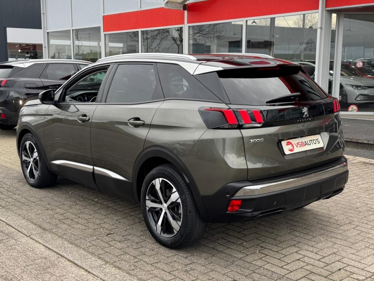 Peugeot 3008 1.2 PURETECH ALLURE AUT. 130PK NAVI CAMERA CARPLAY AIRCO