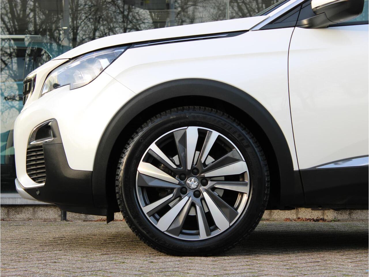 Peugeot 3008 1.2 PT Blue Lease Premium | Automaat | Camera / Navi / Climate