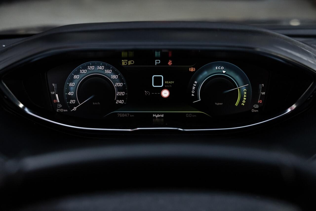 Peugeot 3008 3008 Hybrid 225 Allure | 360 Cam | Carplay | Keyless | Half Leer