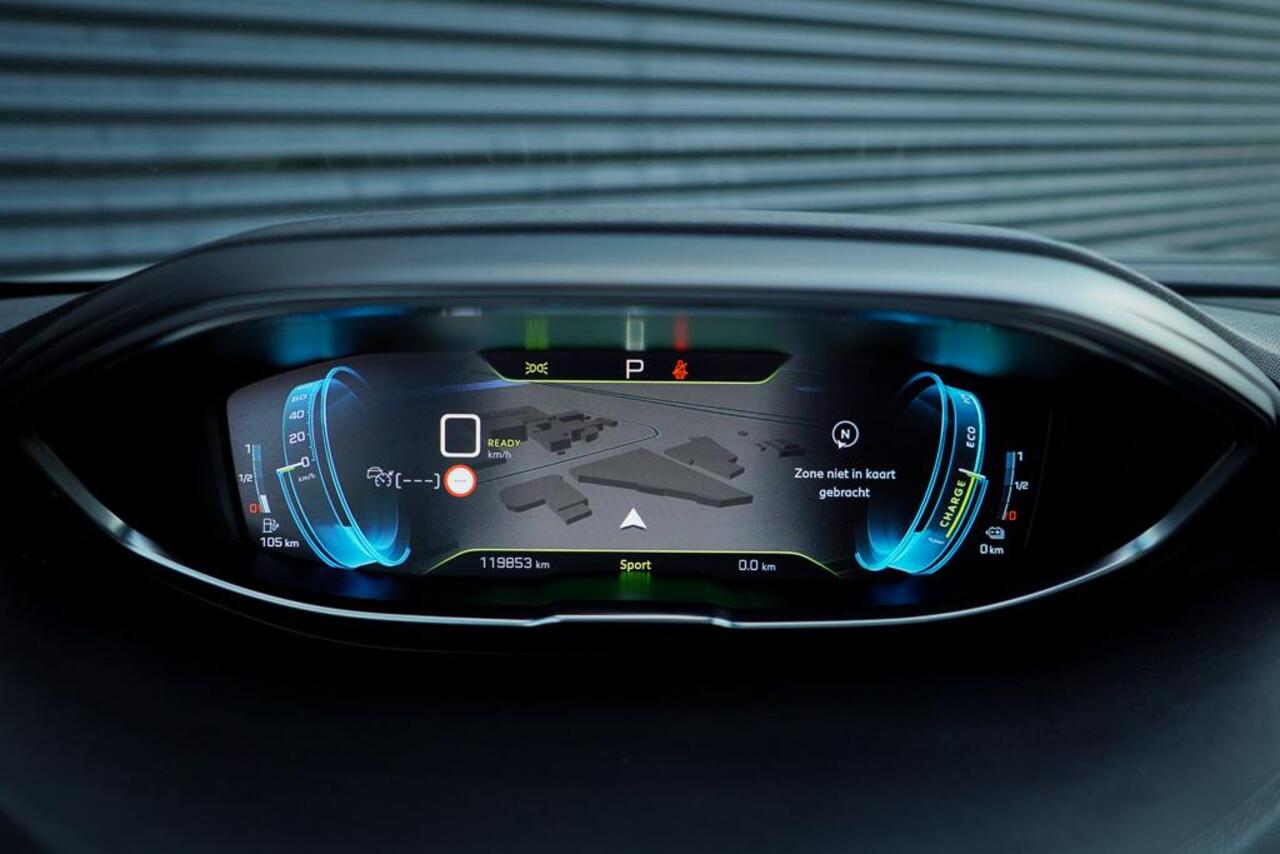 Peugeot 3008 1.6 HYbrid4 300 Première Pack Avantage GT / Pano / Stoelverwarming / Leder / Massage