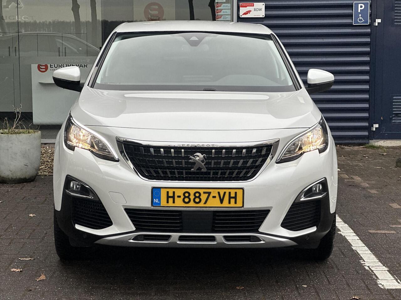 Peugeot 3008 1.2 PureTech Allure Avantage | Trekhaak | Navigatie | Climate Control | Skiluik | DAB | Parkeercamera/-sensoren | Apple Carplay/Android Auto |