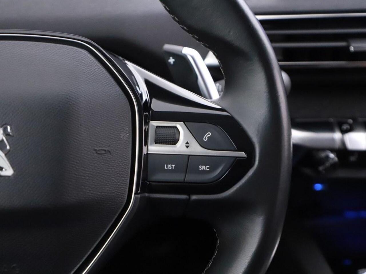 Peugeot 3008 1.2T 130PK Automaat Blue Lease Premium Avantage Focal/Stoelverwarming/Ecc/Nav