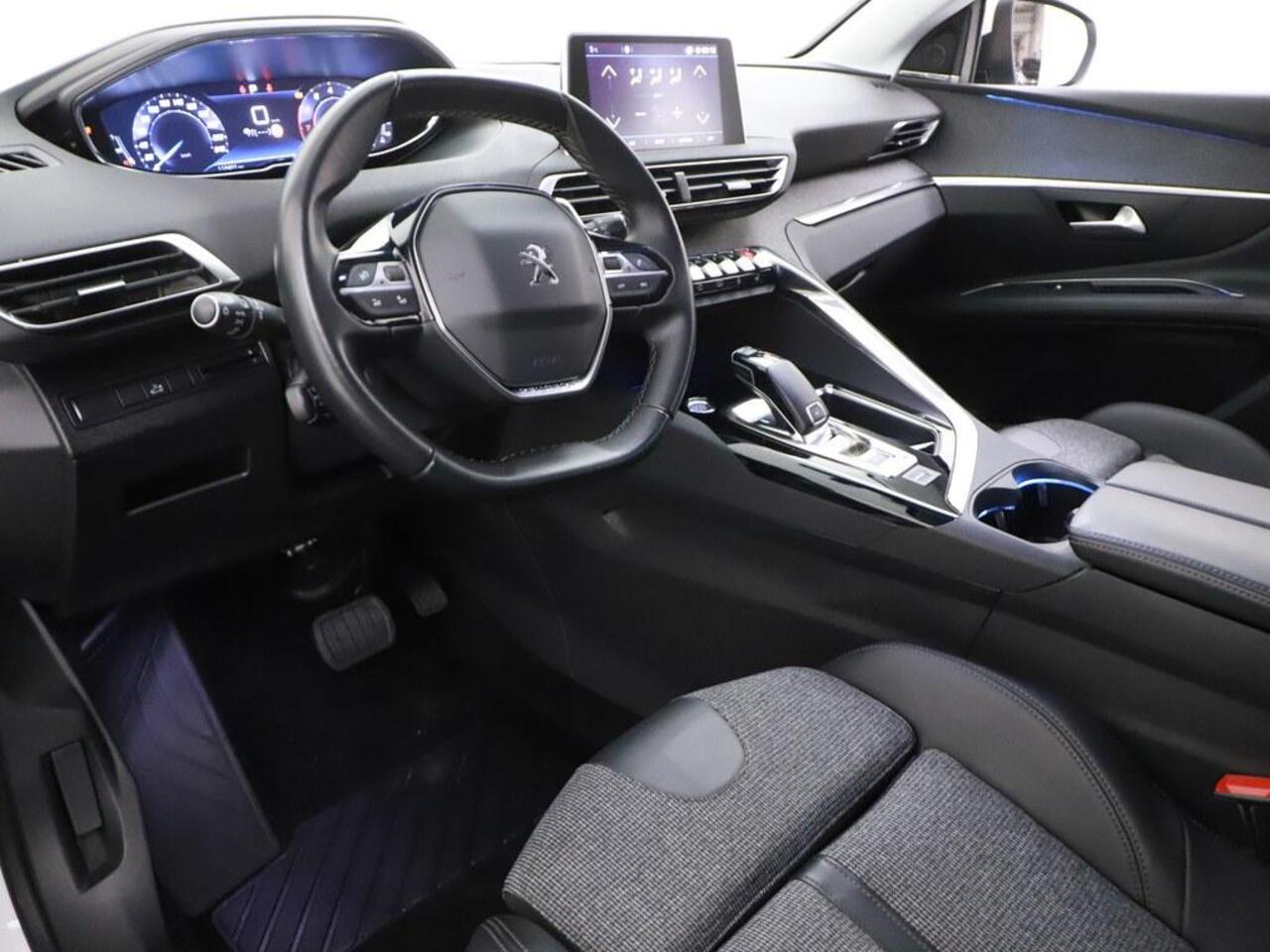 Peugeot 3008 1.2T 130PK Automaat Blue Lease Premium Avantage Focal/Stoelverwarming/Ecc/Nav