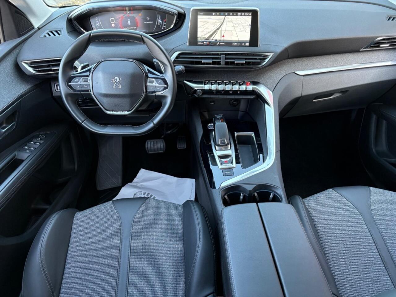 Peugeot 3008 1.2 PURETECH ALLURE AUT. 130PK LED NAVI CAMERA CARPLAY AIRCO