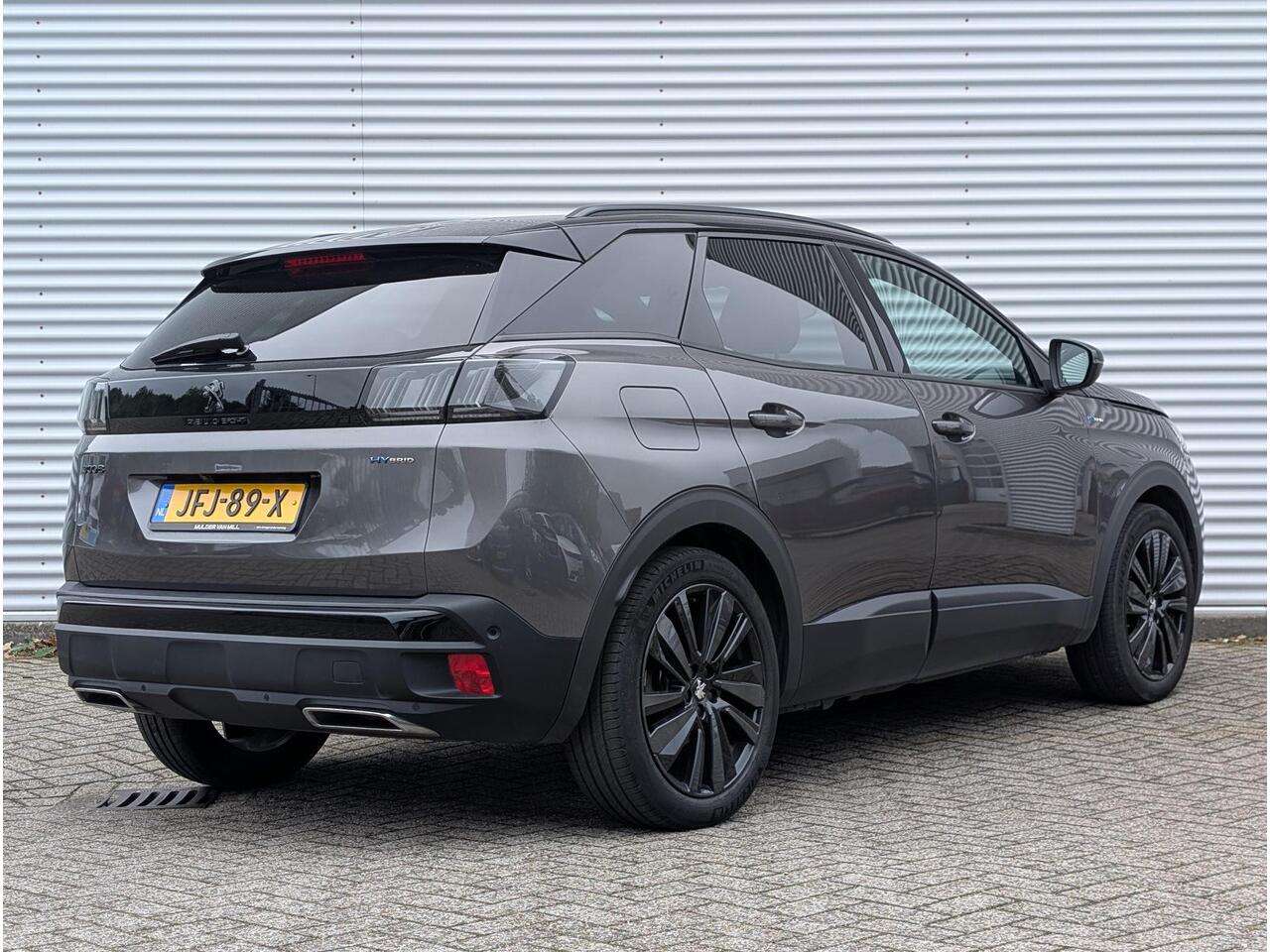 Peugeot 3008 GT Pack Business 1.6 PHEV HYbrid 225pk EAT8 | BLACK PACK | STOELVERW. | HANDSFREE A.KLEP | NAVI | DODEHOEKBEW. | ACHTERUITRIJCAMERA |