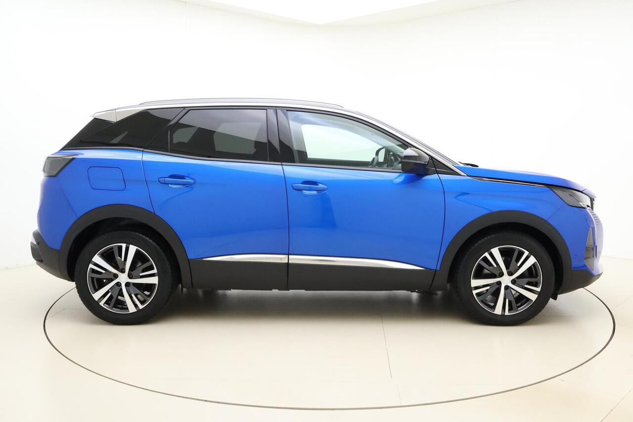 Peugeot 3008 1.2 PureTech Allure 130PK | AUTOMAAT | Achteruitrijcamera | Navigatie | Dodehoekdetectie | Climate Control | LED | Lende Steun Verstelling | Two Tone