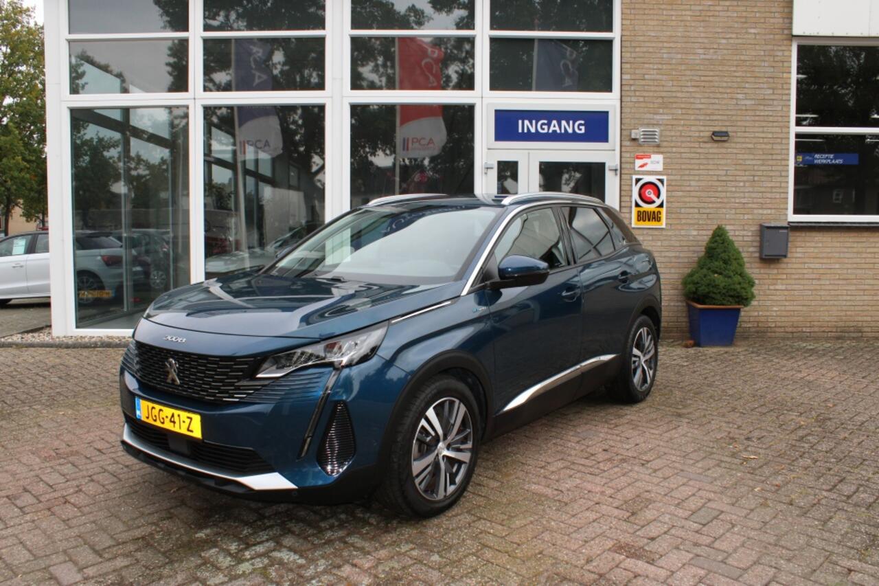 Peugeot 3008 1.6 HYbrid Allure