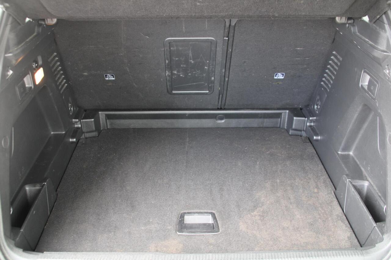 Peugeot 3008 1.2 PureTech Active Pack