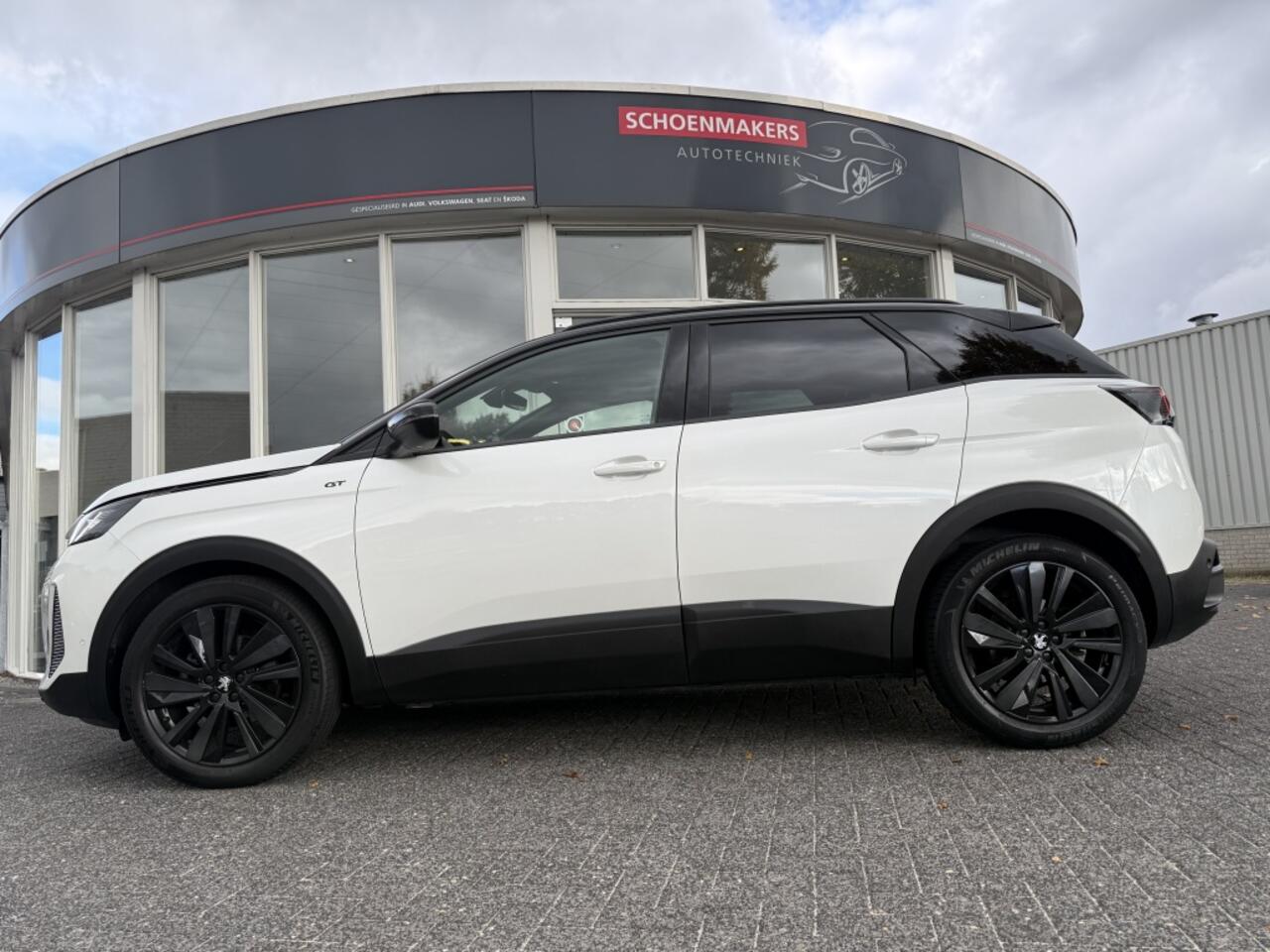 Peugeot 3008 1.2 PureTech Active