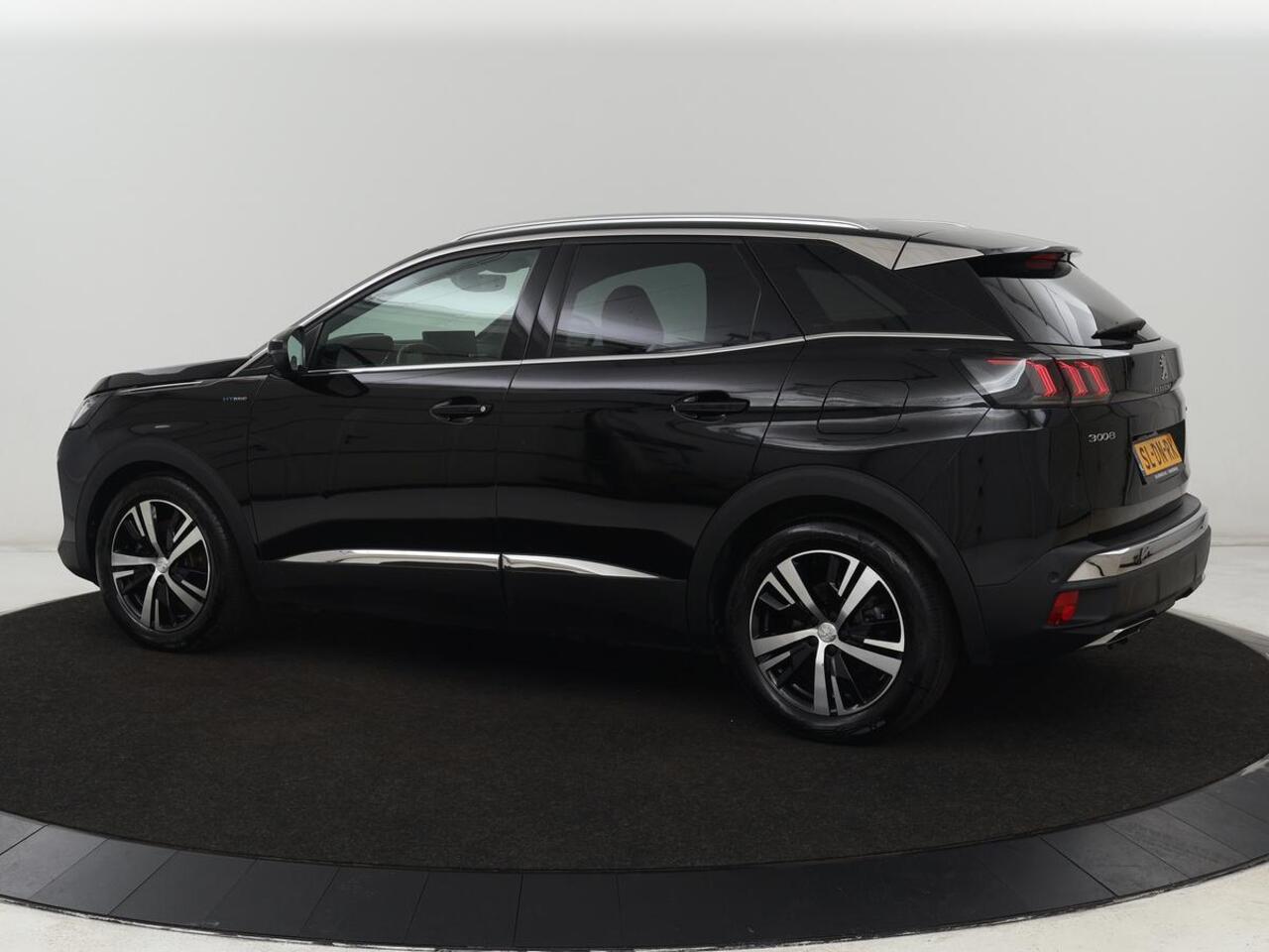 Peugeot 3008 1.6 HYbrid 225 GT | Adaptive cruise | FOCAL Sound | Trekhaak | Leder/Alcantara | Carplay | Camera | Sfeerverlichting | Navigatie | Digital Cockpit | PHEV | Plug In