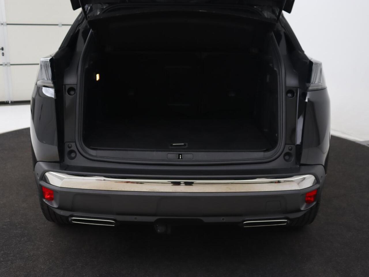 Peugeot 3008 1.6 HYbrid 225 GT | Adaptive cruise | FOCAL Sound | Trekhaak | Leder/Alcantara | Carplay | Camera | Sfeerverlichting | Navigatie | Digital Cockpit | PHEV | Plug In