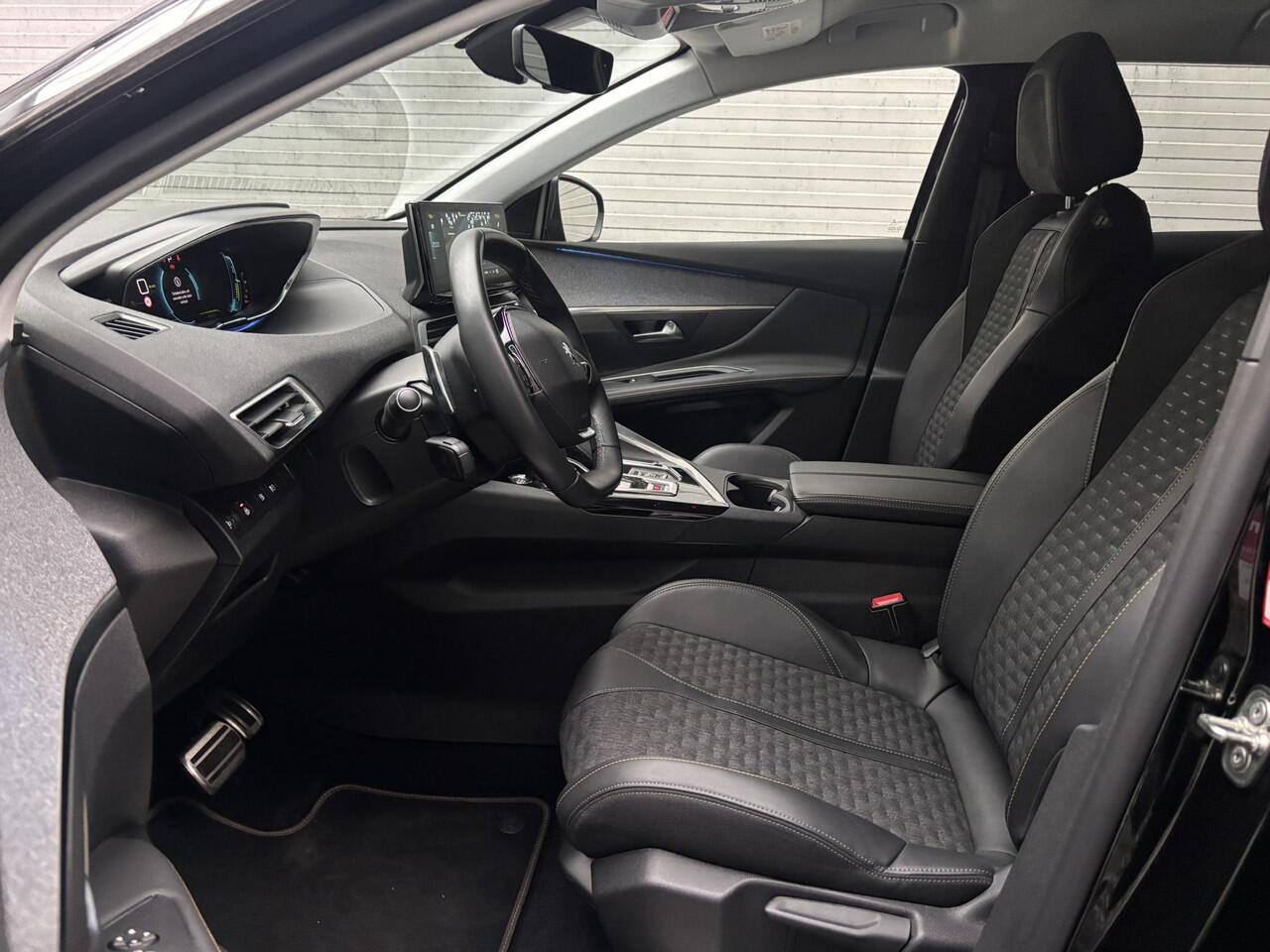 Peugeot 3008 Roadtrip Allure Pack 1.6 PHEV HYbrid 225pk e-EAT8 | TREKHAAK | STOELVERW. | NAVI | CAMERA | DODEHOEKBEW. |