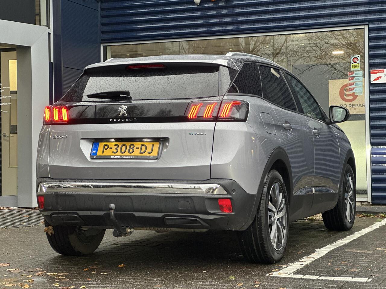 Peugeot 3008 1.6 HYbrid 225 Blue Lease Allure | Trekhaak | Navigatie | Cruise Control | Climate Control | Full LED | DAB | Apple Carplay/Android Auto | Parkeercamera/-sensoren | Keyless Entry/Start | Standkachel |