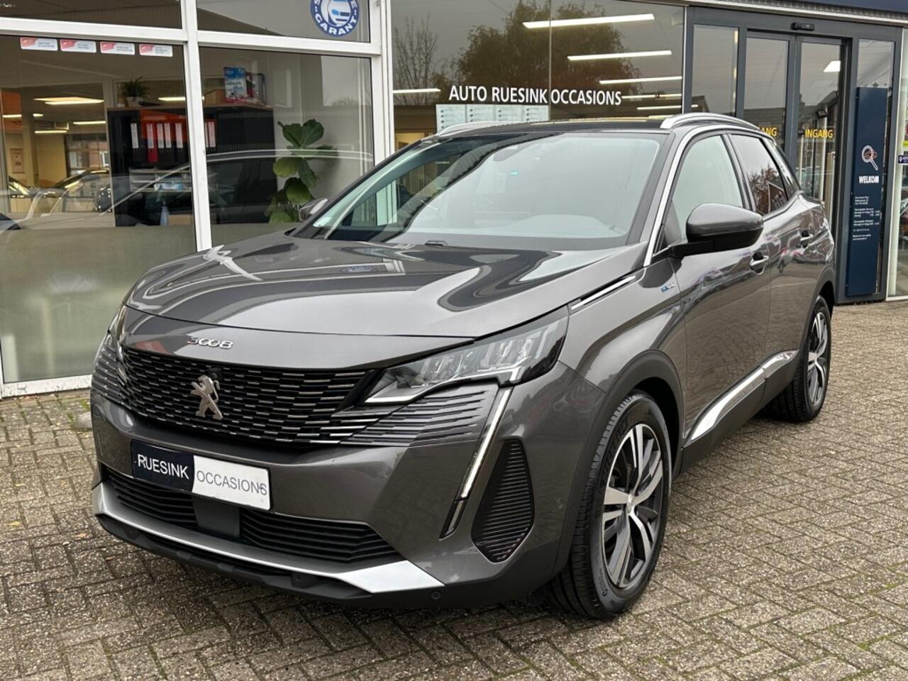 Peugeot 3008 1.6 HYBRID ALLURE TREKHAAK PHEV PLUG-IN