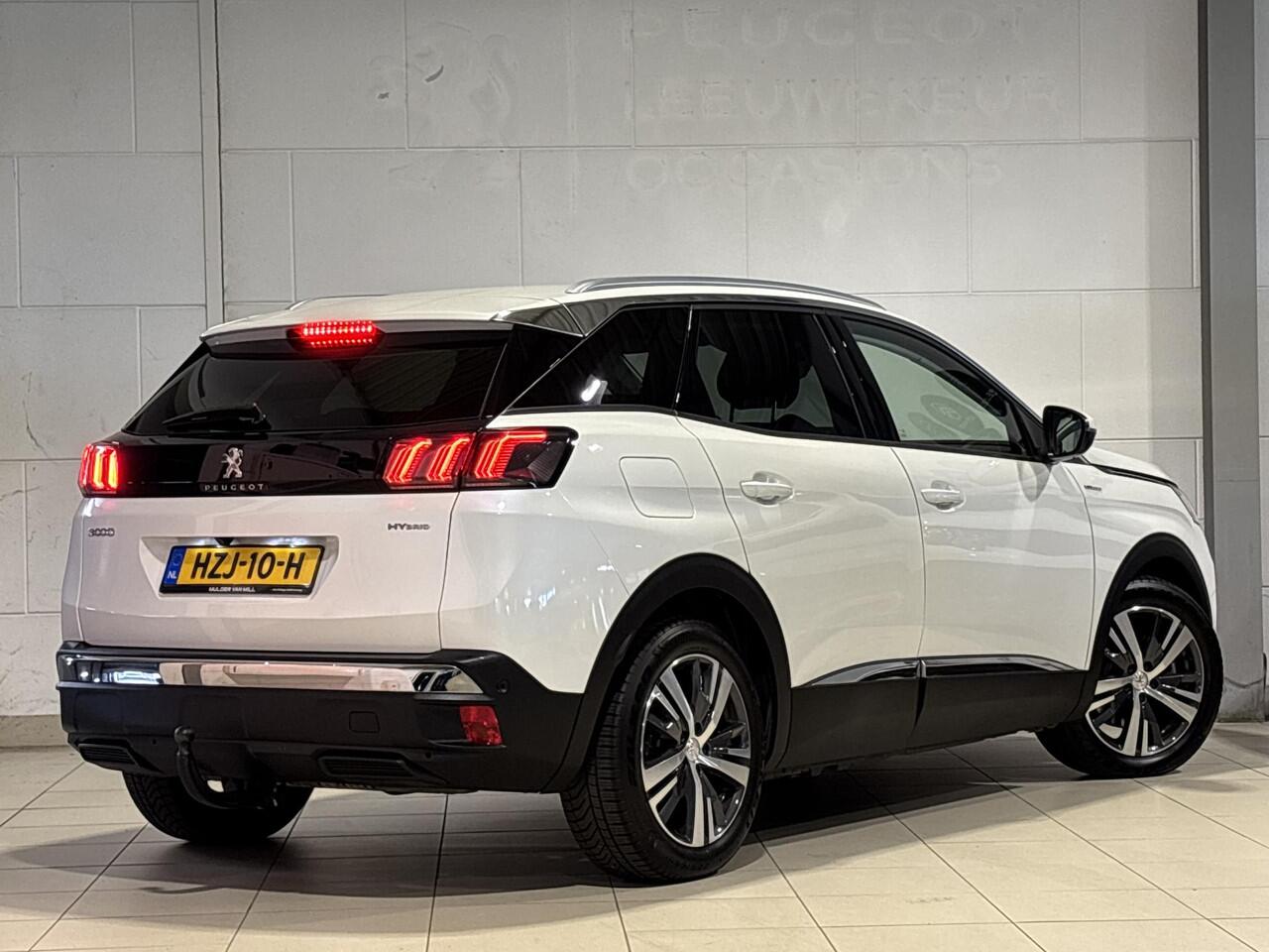 Peugeot 3008 Allure Pack 1.6 PHEV HYbrid 225pk EAT8 | TREKHAAK | STOELVERW. | 360° CAMERA | ADAPTIVE CRUISE | DAKRAILS | DODEHOEKBEW.