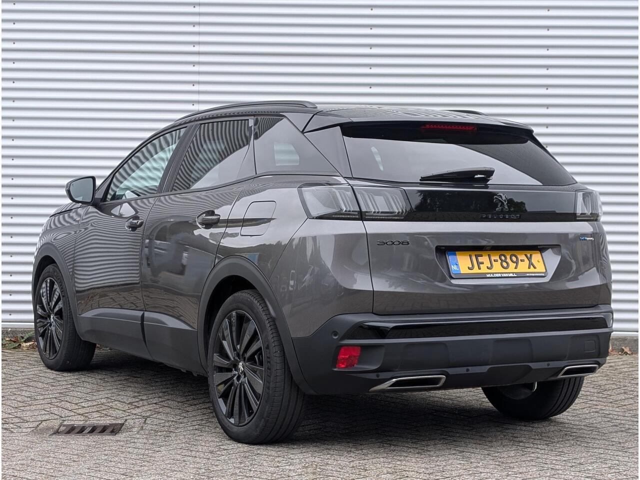 Peugeot 3008 GT Pack Business 1.6 PHEV HYbrid 225pk EAT8 | BLACK PACK | STOELVERW. | HANDSFREE A.KLEP | NAVI | DODEHOEKBEW. | ACHTERUITRIJCAMERA |