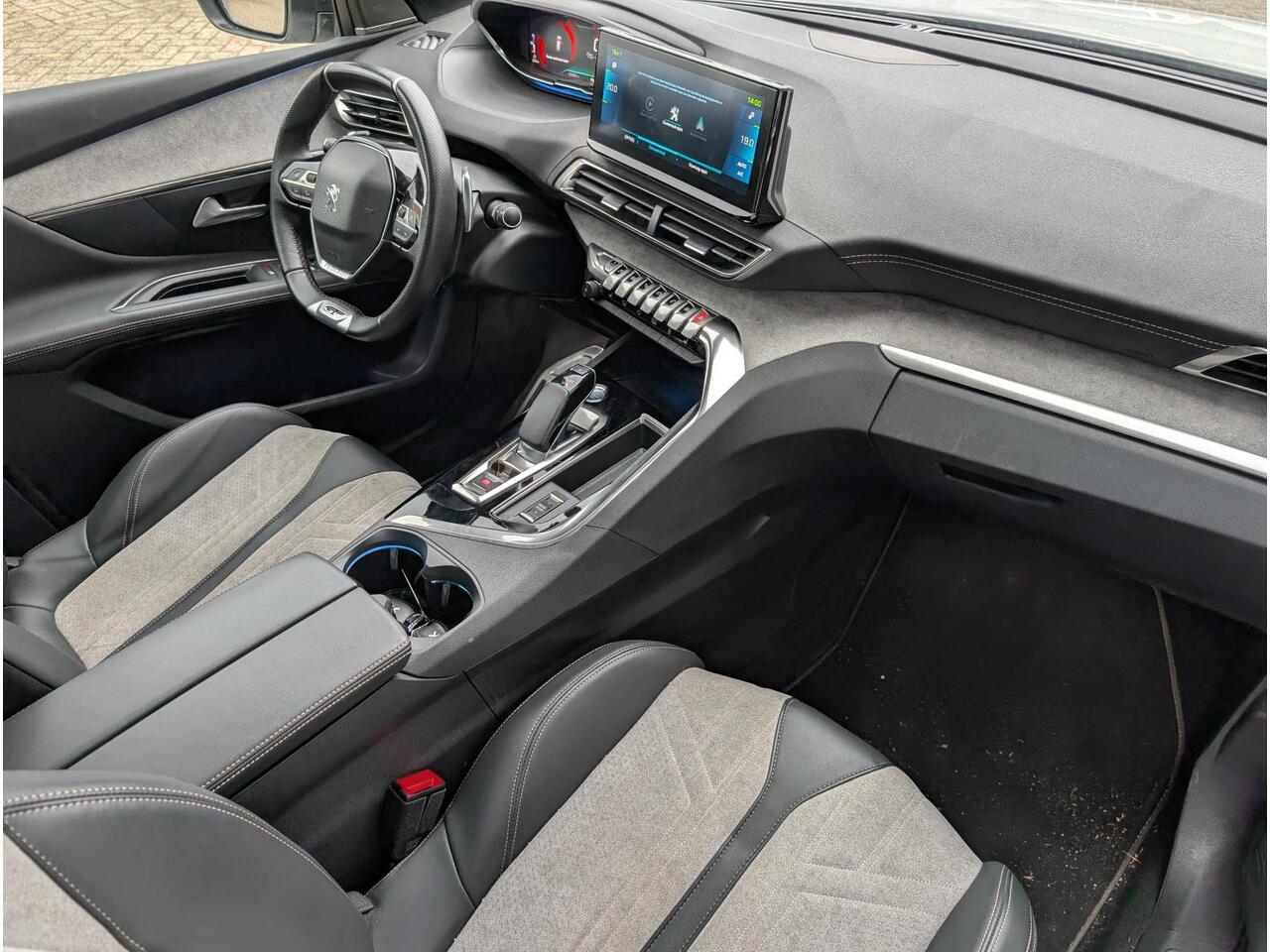 Peugeot 3008 GT 1.6 PHEV HYbrid 225pk EAT8 | NIGHTVISION | FOCAL HIFI | SCHUIF/KANTELDAK | HANDSFREE A.KLEP | STOELVERW. | NAVI | CAMERA |