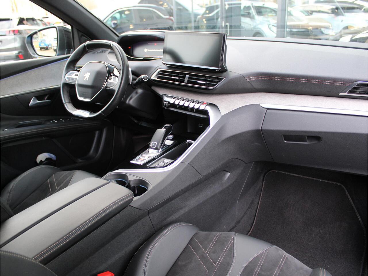 Peugeot 3008 1.2 PureTech GT Automaat | Navi / Camera / Climate