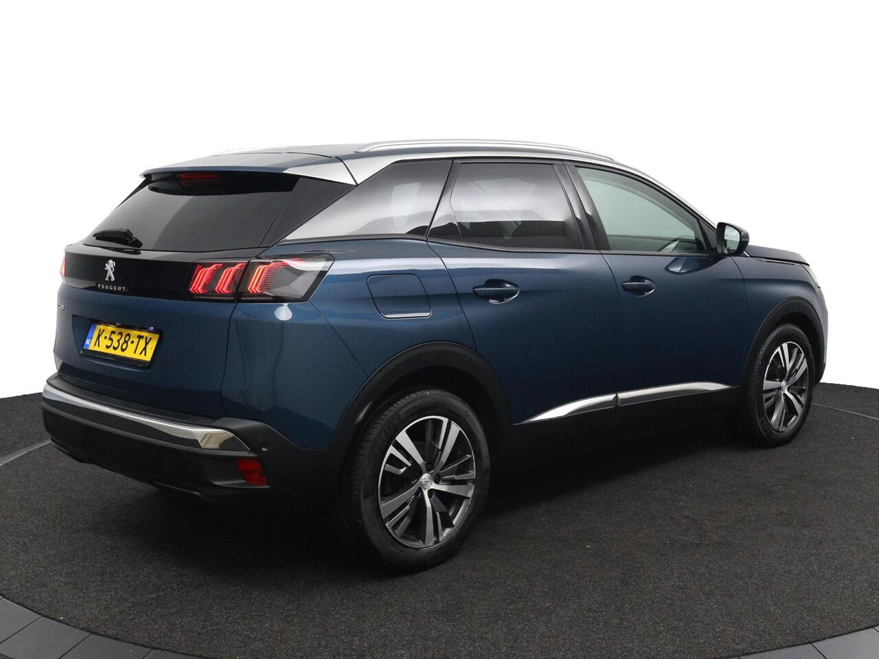 Peugeot 3008 1.2*FACELIFT*CARPLAY*130PK*ECC*CRUISE*NAVI*CAMERA*
