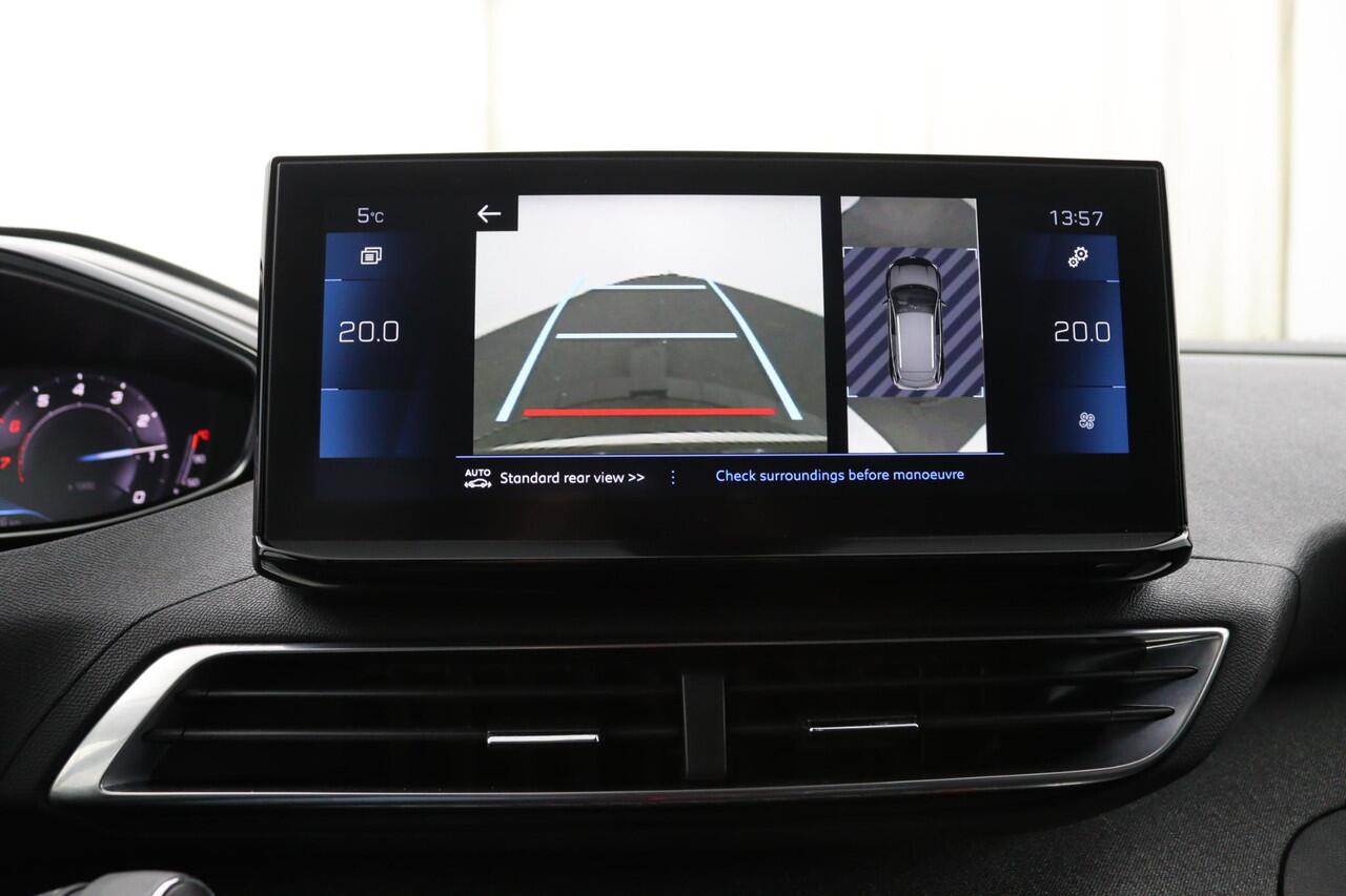 Peugeot 3008 1.2*FACELIFT*CARPLAY*130PK*ECC*CRUISE*NAVI*CAMERA*