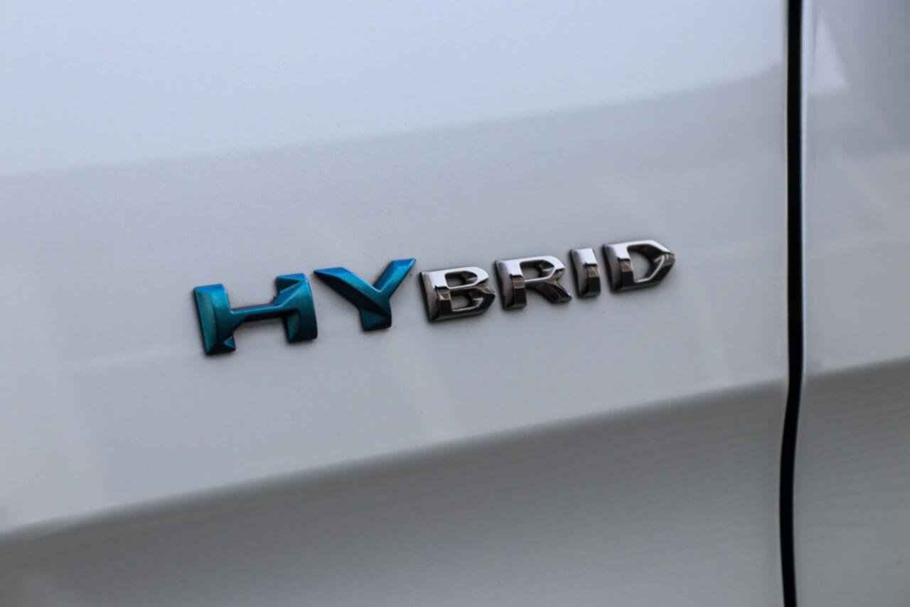 Peugeot 3008 Hybrid 225 GT PACK Pano l Leder/Alcantara | Camera l Adaptive Cr