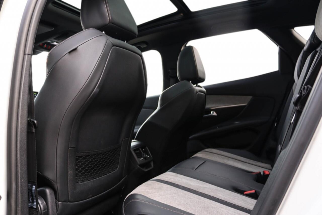 Peugeot 3008 Hybrid 225 GT PACK Pano l Leder/Alcantara | Camera l Adaptive Cr