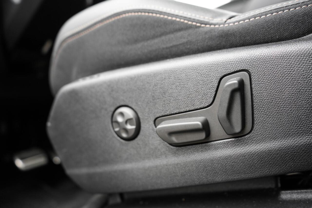 Peugeot 3008 1.6 HYbrid 225 GT | VIRTUAL | CAMERA | MEMORY