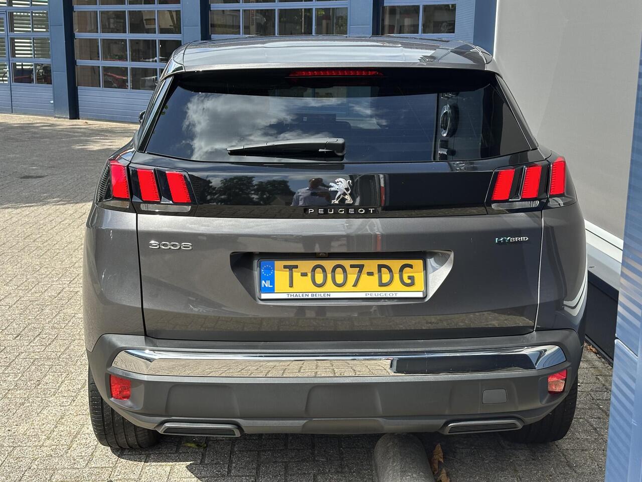 Peugeot 3008 1.6 HYbrid 225 Allure Pack Business Automaat | 1e Eigenaarsauto met slechts 38.250 KM | Navigatie | Camera | Stoelverwarming | Climate Control | Keyless Entry | Cruise Control | LED Verlichting | Hoge Zitpositie | Digitaal Dashboard | Plug-In Hybride |