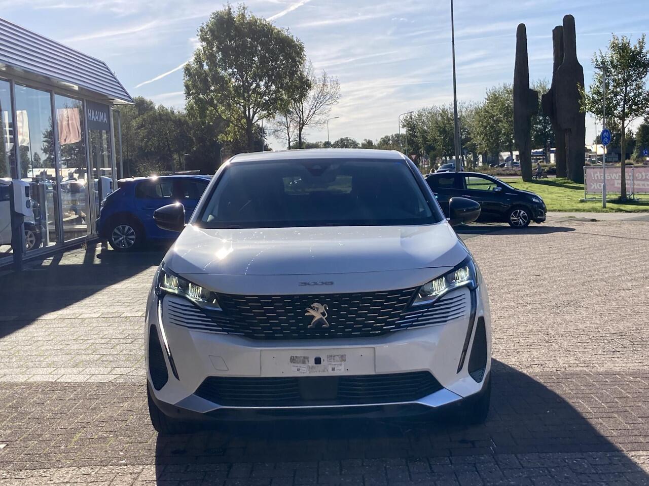 Peugeot 3008 1.6 PureTech GT | Apple carplay/Android auto | Navigatie | Keyless entry | Trekhaak | Stoelverwarming | Camera | Climate controp |Lichtmetalen velgen 18'' |