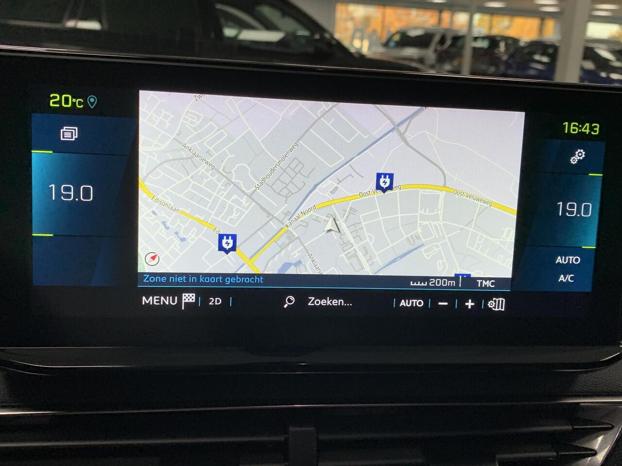 Peugeot 3008 1.6 HYbrid4 300 GT PANORAMADAK | ACHTERUITRIJCAMERA | NAVIGATIE