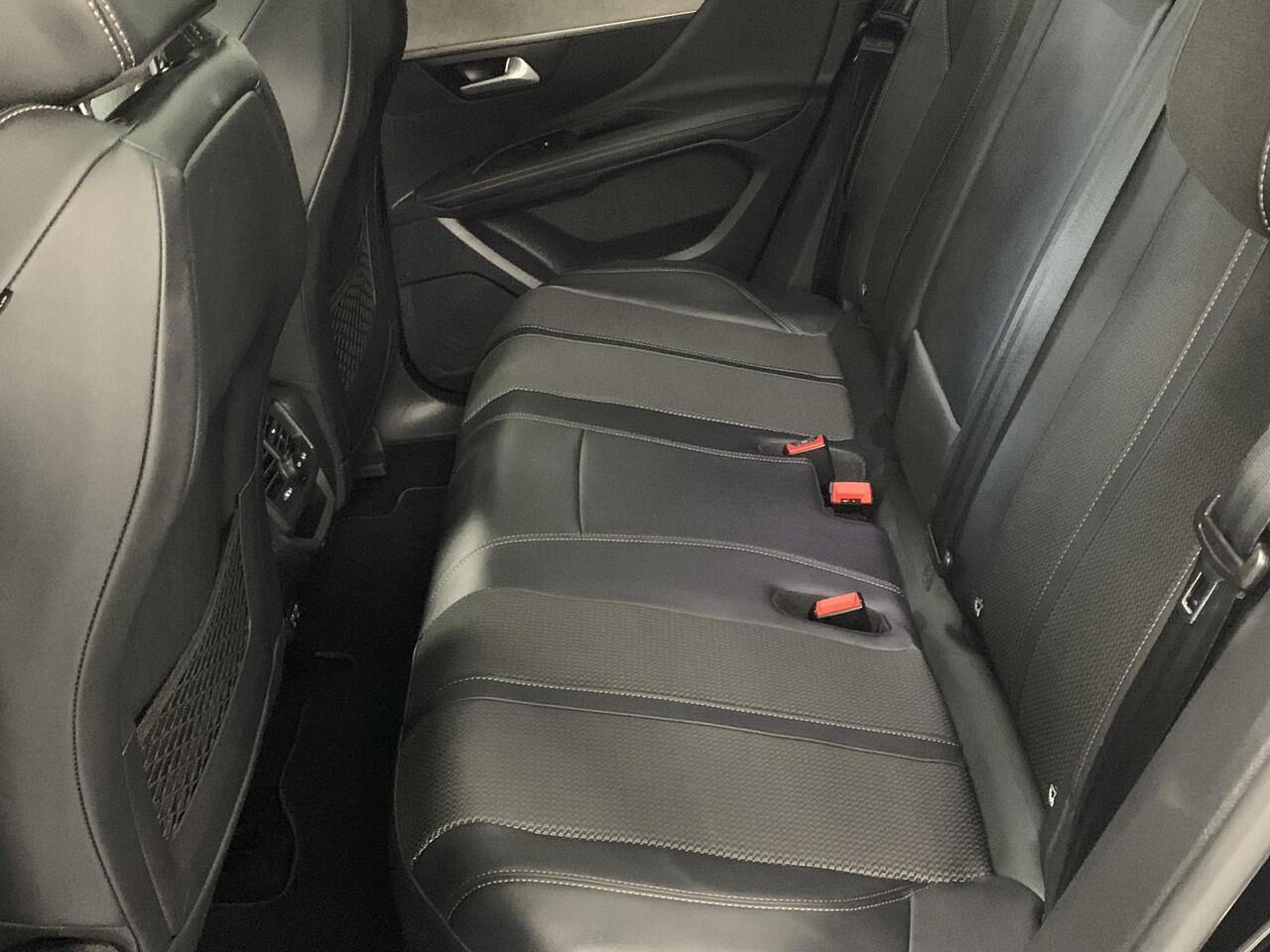 Peugeot 3008 1.6 HYbrid4 300 GT PANORAMADAK | ACHTERUITRIJCAMERA | NAVIGATIE