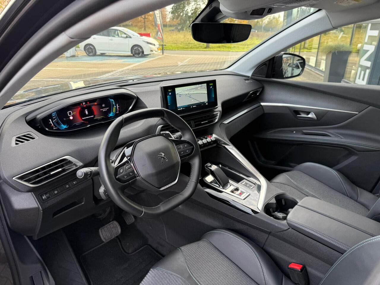 Peugeot 3008 1.6 HYbrid 225 Allure *Trekhaak & Stoelverwarming*